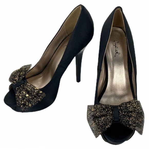 QUPID Black & Gold Bow Stiletto Peep Toe Heels - Picture 1 of 12